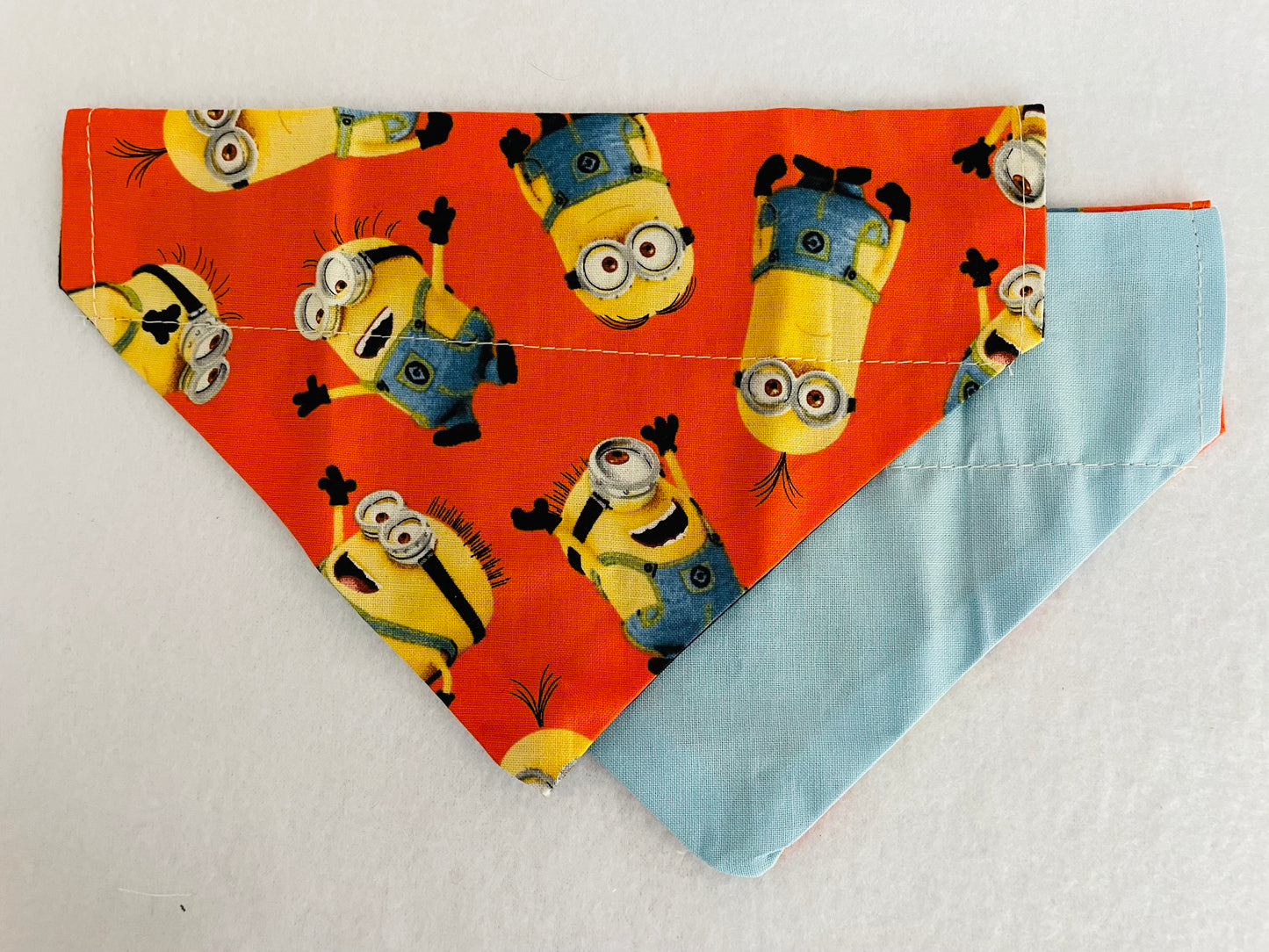 Minions/Solid Light Blue