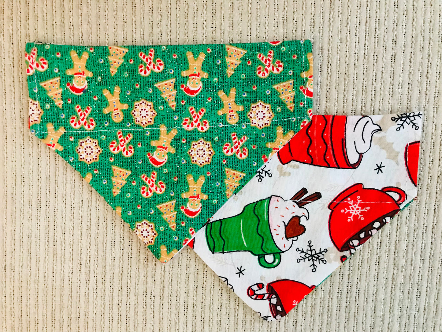 Hot Cocoa/Candy Canes & Gingerbread Men (Green)
