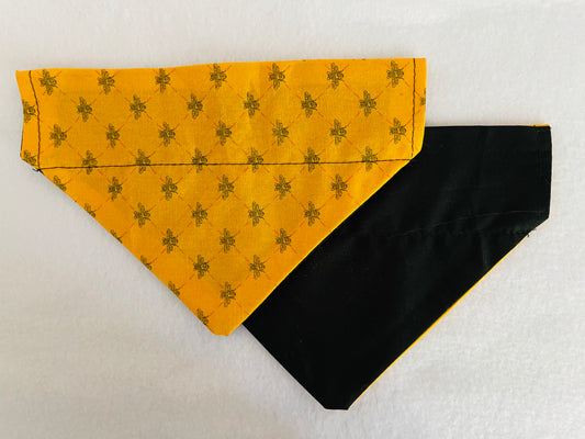 Bees/Solid Black