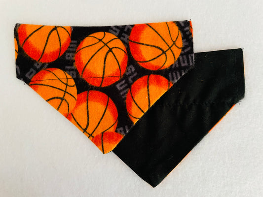 Basketballs/Solid Black