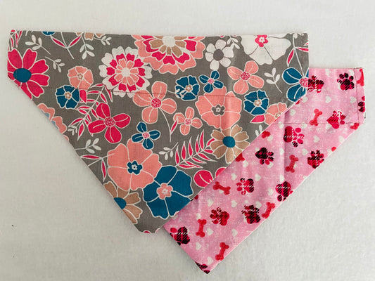 Pink & Blue Flowers/Pink Pawprints & Bones