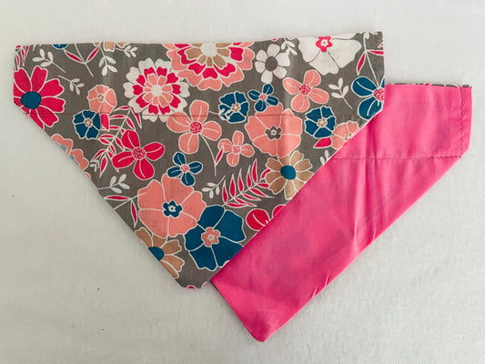 Pink & Blue Flowers/Solid Pink
