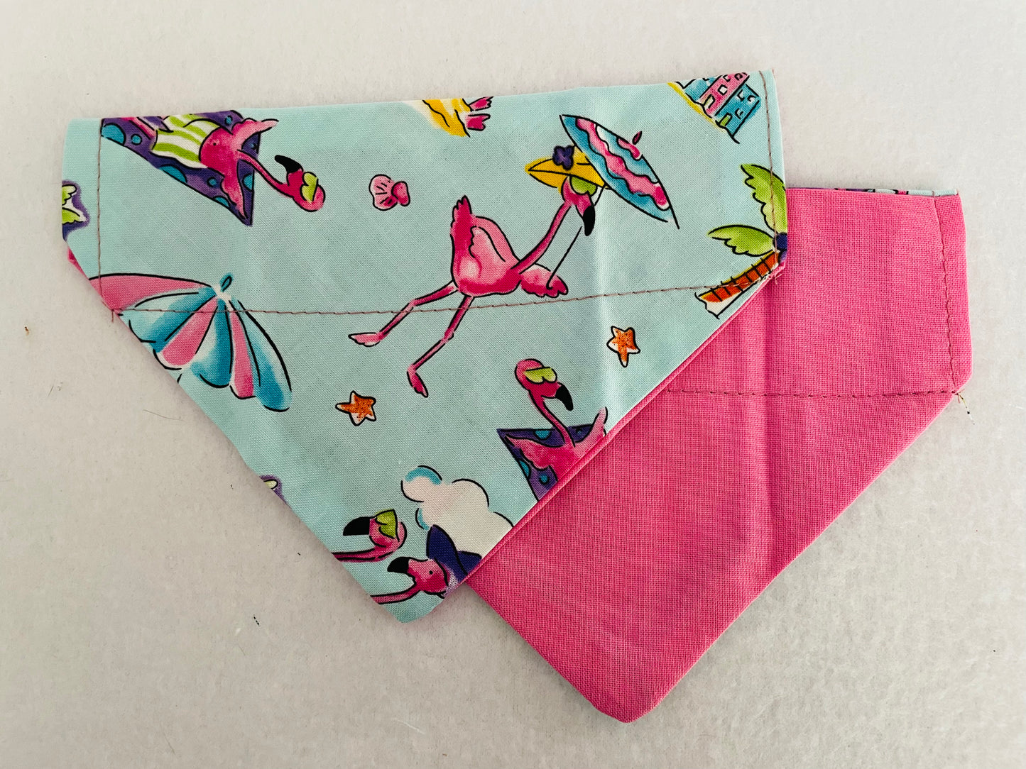 Flamingos/Solid Pink
