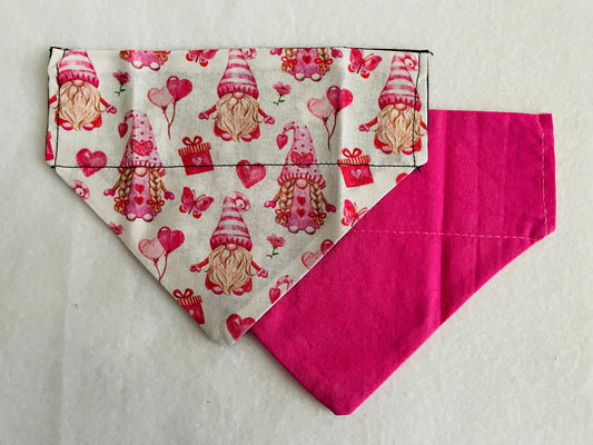 Gnomes/Solid Medium Pink