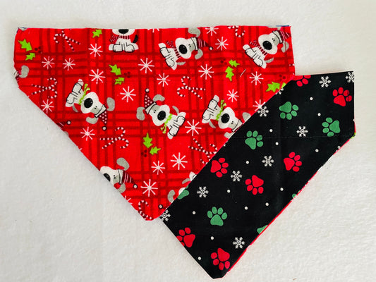 Christmas Dogs (Red)/Red & Green Pawprints