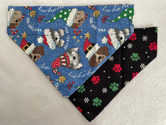 Christmas Dogs (Blue)/Red & Green Pawprints