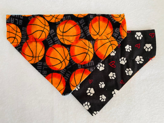 Basketballs/Pawprints & Hearts (Black)