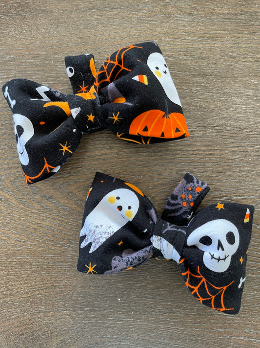Ghosts & Skulls