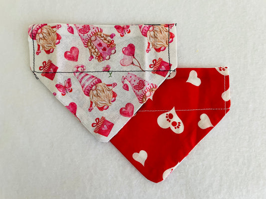 Gnomes/Hearts & Pawprints