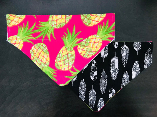 Pineapples/White Feathers (Black)