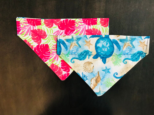 Tropical Leaves/Sea Turtles & Sea Horses