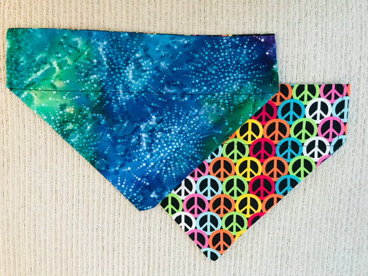 Blue & Green Tie Dye/Multi-Colored Peace Signs