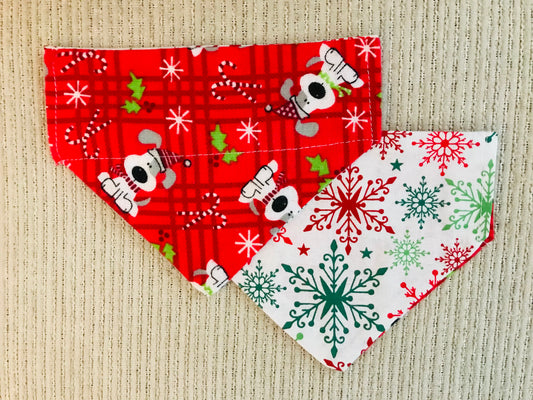 Christmas Dogs (Red)/Red & Green Snowflakes