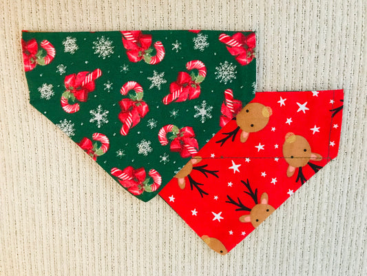 Reindeers/Candy Canes (Green)
