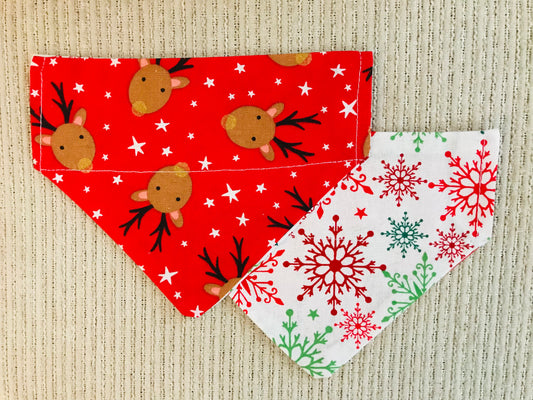Reindeers/Red & Green Snowflakes