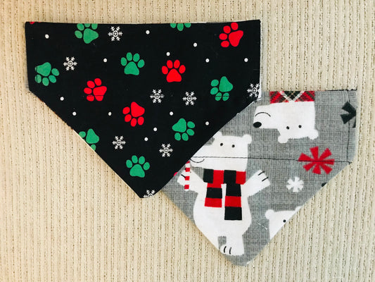 Green & Red Pawprints/Polar Bears